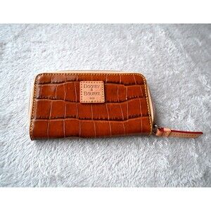 Dooney & Bourke Croc Embossed Leather Zip Around Wallet Brown Red Lining Coin